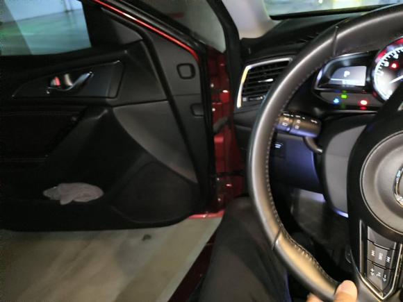 [无锡·苏B] 二手马自达马自达3 昂克赛拉2017款 两厢 2.0L 自动运动型 国V