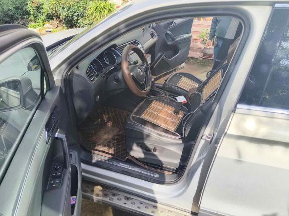 [金华·浙G] 二手大众途观L2017款 330TSI 自动两驱旗舰版