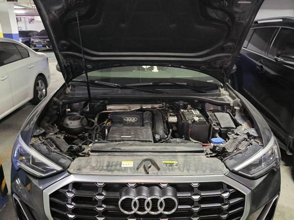 [无锡·苏B] 二手奥迪奥迪Q32021款 35 TFSI 时尚动感型