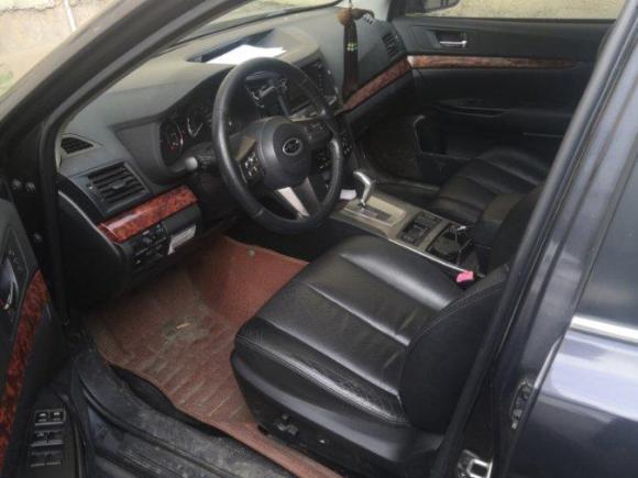 [金华·浙G] 二手斯巴鲁傲虎2010款 2.5i豪华导航版