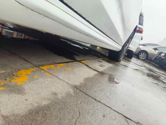 [青岛·鲁B] 二手比亚迪宋MAX2018款 1.5T 自动智联豪华型 6座