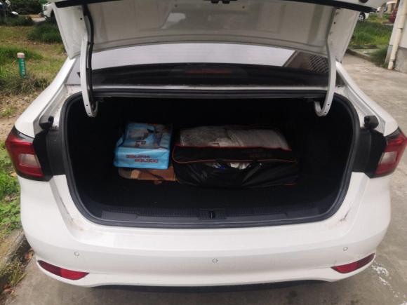 [南通·苏F] 二手荣威荣威i52020款 1.5L 自动4G互联领豪版