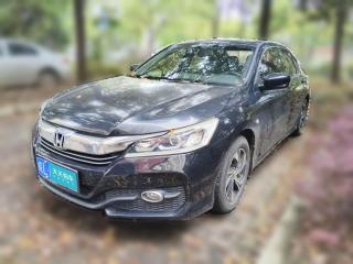 本田雅阁2016款 2.0L 精英版