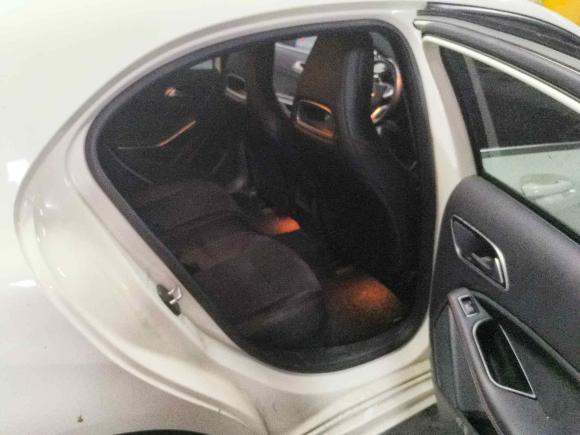 [济南·鲁A] 二手奔驰奔驰A级2016款 A 200 运动型