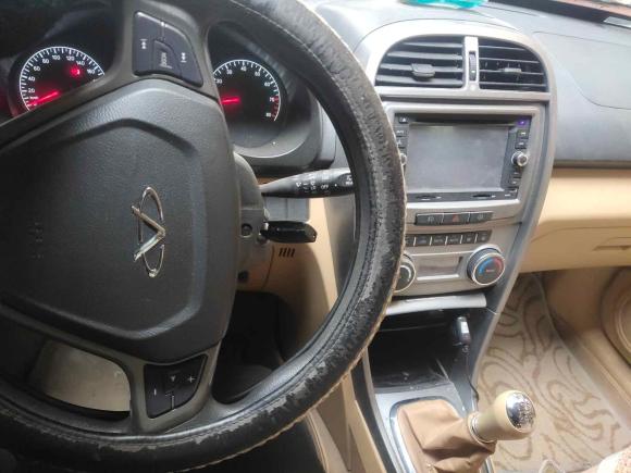 [济南·鲁A] 二手奇瑞瑞虎2012款 精英版 改款 1.6L 手动舒适型DVVT