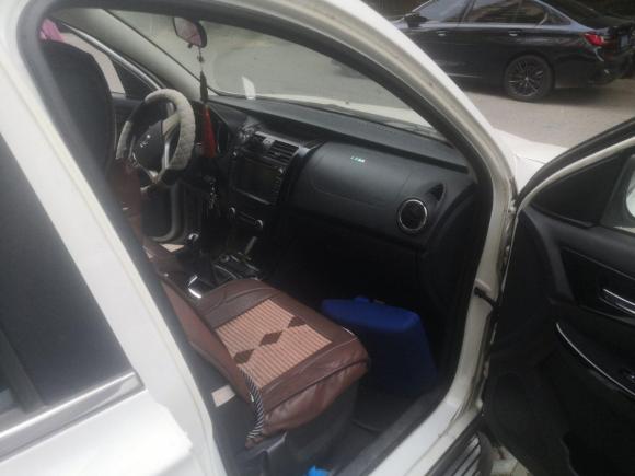 [无锡·苏B] 二手北汽幻速北汽幻速S32014款 1.5L 豪华型 国IV