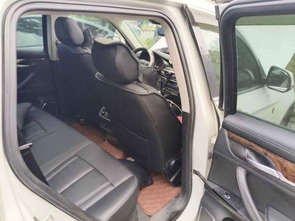 [成都·川S] 二手汉腾汽车汉腾X72016款 2.0T 手动尊享型