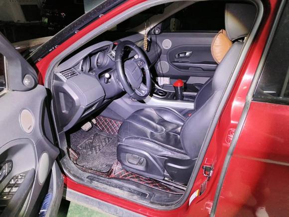 [武汉·鄂A] 二手路虎揽胜极光2014款 2.0T 5门耀真版