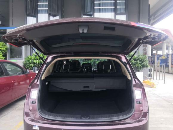 [温州·浙C] 二手宝骏宝骏5602015款 1.8L 手动精英型