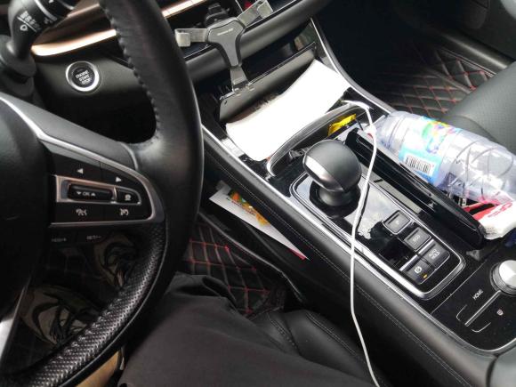 [深圳·粤S] 二手广汽传祺传祺GA62019款 270T 自动尊贵版