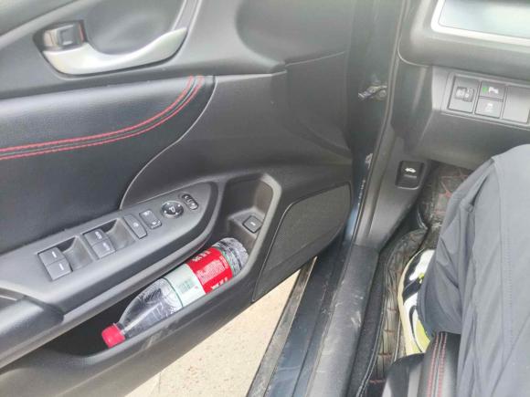 [金华·浙G] 二手本田思域2016款 220TURBO CVT豪华版