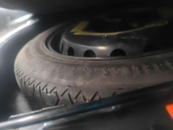 [义乌·浙G] 二手奥迪奥迪A82013款 A8L 30 FSI 舒适型