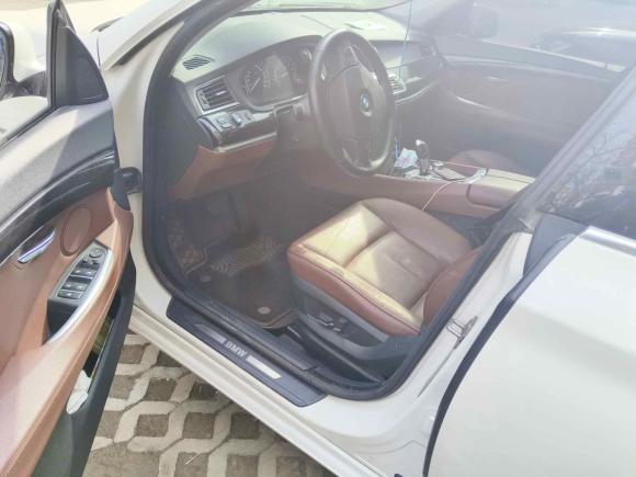 [济南·鲁A] 二手宝马宝马5系GT2011款 535i 典雅型