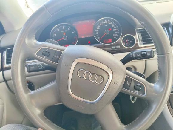 [深圳·粤D] 二手奥迪奥迪A82009款 A8L 2.8 FSI 标准型