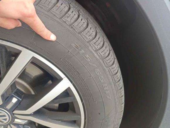 [义乌·浙G] 二手大众途观L2017款 330TSI 自动两驱豪华版