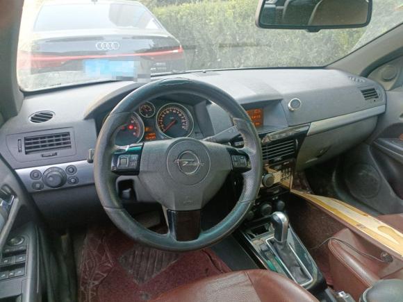 [合肥·皖A] 二手欧宝雅特2007款 1.8 TWINTOP 硬顶敞篷