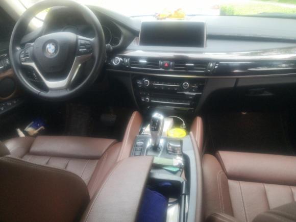 [南通·苏F] 二手宝马宝马X62017款 xDrive28i