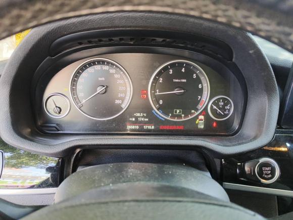 [上海·沪B] 二手宝马宝马X32014款 xDrive20i X设计套装