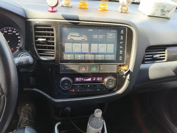 [杭州·浙D] 二手三菱欧蓝德2020款 2.0L 两驱畅享版 5座