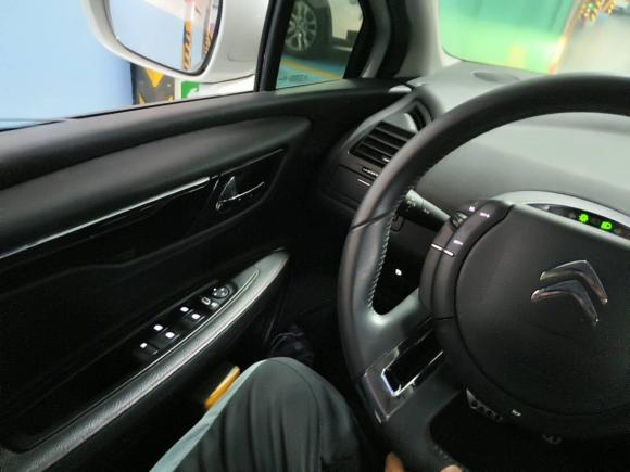 [杭州·浙A] 二手雪铁龙世嘉2013款 改款 CROSS 1.6L 自动