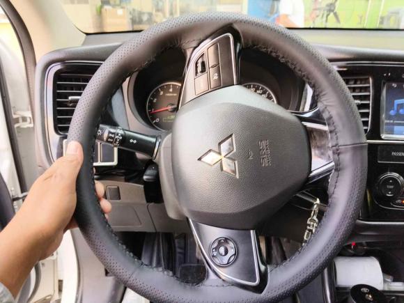 [金华·冀A] 二手三菱欧蓝德2016款 2.0L 两驱加值版 5座