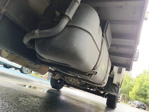 [合肥·皖A] 二手福田祥菱M2018款 1.5L M2非承载单排后双胎(厢式)DAM15L