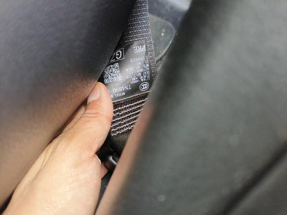 [成都·川A] 二手丰田威兰达2020款 双擎 2.5L E-CVT四驱豪华版