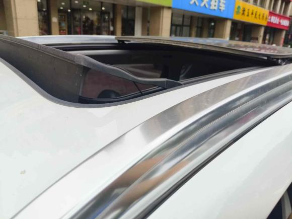 [济南·鲁A] 二手哈弗哈弗H62017款 红标 1.5T 自动两驱智尚型