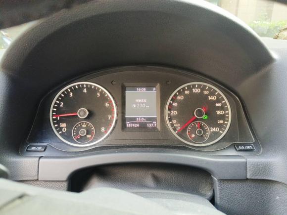 [上海·苏K] 二手大众途观2013款 1.8TSI 自动两驱豪华型