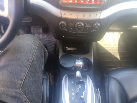 [青岛·鲁B] 二手道奇酷威2013款 2.4L 两驱尊尚版