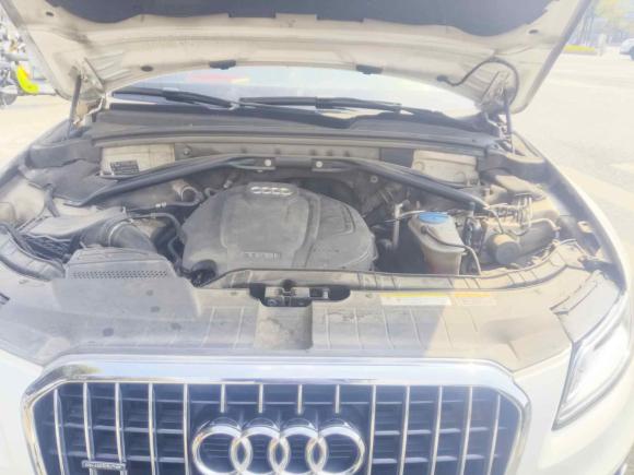 [成都·川A] 二手奥迪奥迪Q52017款 Plus 40 TFSI 进取型