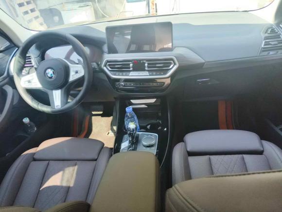 [上海·浙B] 二手宝马宝马X32023款 xDrive30i 领先型 M曜夜套装