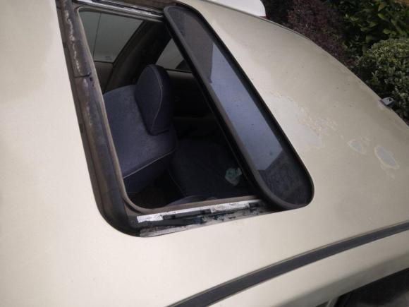 [无锡·苏B] 二手日产颐达2006款 1.6JC AT