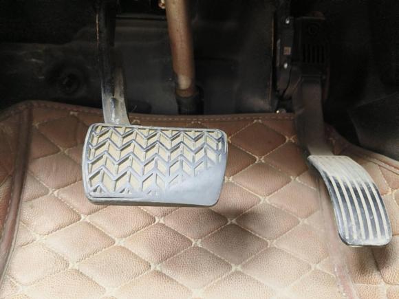 [宁波·浙B] 二手江铃驭胜S3502013款 2.4T 自动四驱柴油超豪华版7座