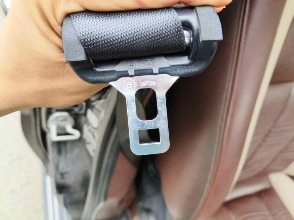 [无锡·苏M] 二手奔驰威霆2016款 2.0T 精英版