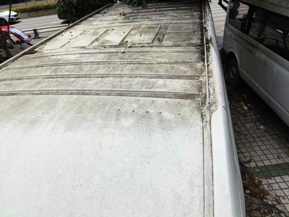 [成都·川A] 二手上汽大通MAXUS新途V802016款 2.5T 手动傲运通国IV长轴中顶7座