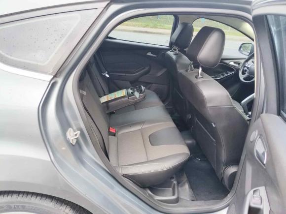 [嘉兴·浙F] 二手福特福克斯2012款 两厢 2.0L 自动豪华运动型