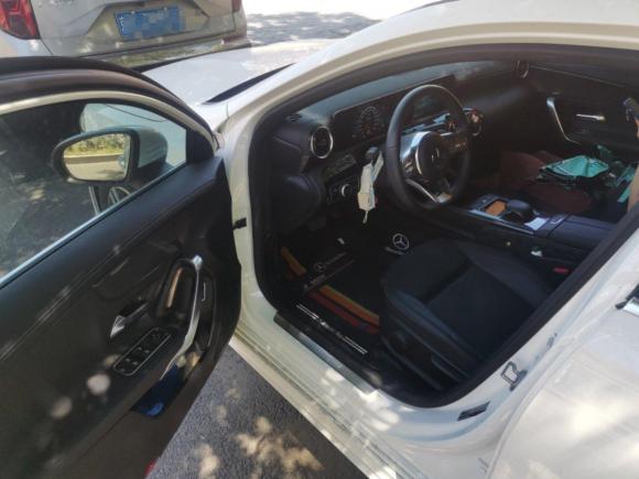 [北京·冀R] 二手奔驰奔驰A级2019款 A 180 L 运动轿车