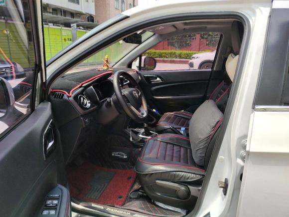 [广州·赣C] 二手中华中华V32016款 1.5L 自动智能型