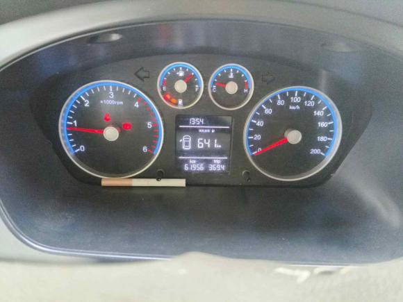 [无锡·苏B] 二手福田图雅诺2021款 2.0T手动通途长轴中顶5/6/7座4F20TC3