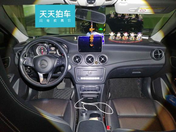 [佛山·粤A] 二手奔驰奔驰GLA2018款 GLA 200 动感型