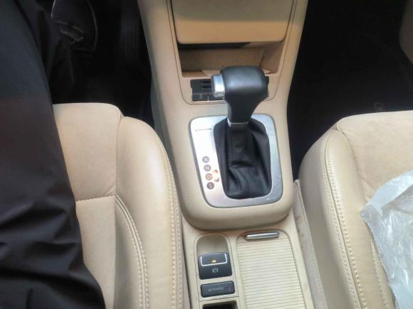 [上海·沪E] 二手大众途观2010款 2.0TSI 自动四驱旗舰导航版