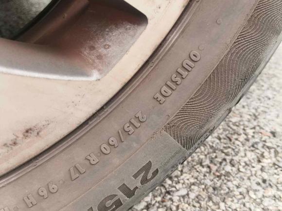 [上海·沪C] 二手宝骏宝骏5602015款 1.8L 手动豪华型