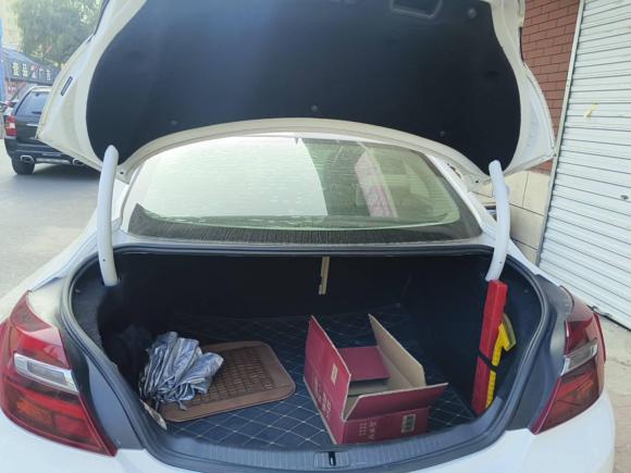 [青岛·鲁B] 二手别克君威2015款 2.0L 领先时尚型