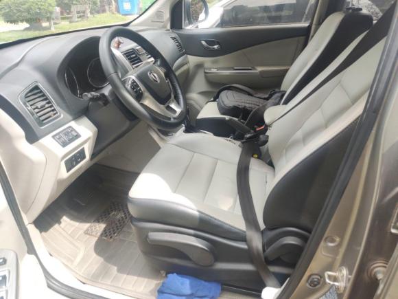 [武汉·鄂A] 二手东风风行风行S5002016款 1.6L CVT尊贵型