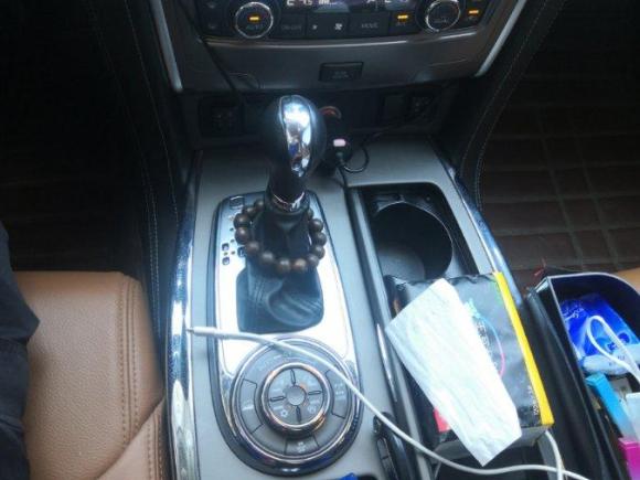 [佛山·粤E] 二手日产途乐2018款 4.0L 领英型