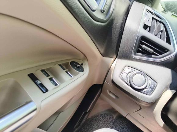 [上海·沪G] 二手福特翼虎2013款 2.0L GTDi 四驱尊贵型