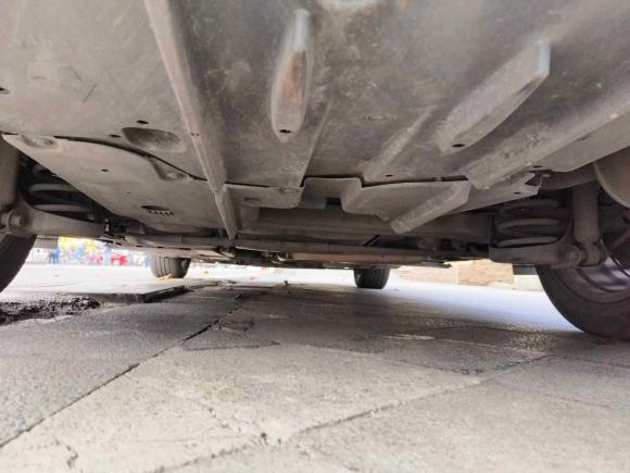 [成都·川A] 二手丰田卡罗拉2017款 改款双擎 1.8L E-CVT领先版