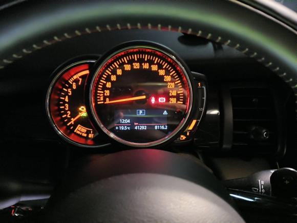 [上海·沪B] 二手MINIMINI2018款 2.0T COOPER S 艺术家