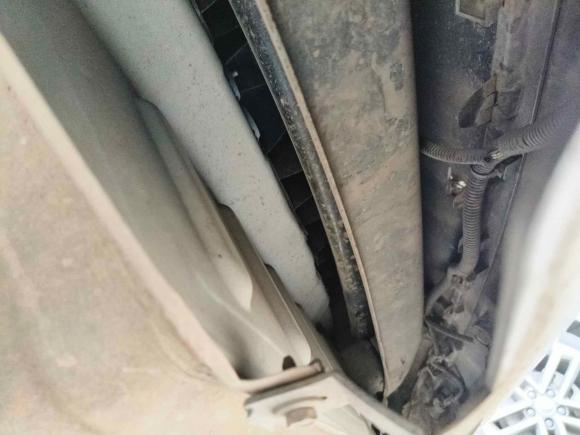 [成都·川A] 二手雪铁龙世嘉2016款 经典 三厢 1.6L 手动CNG